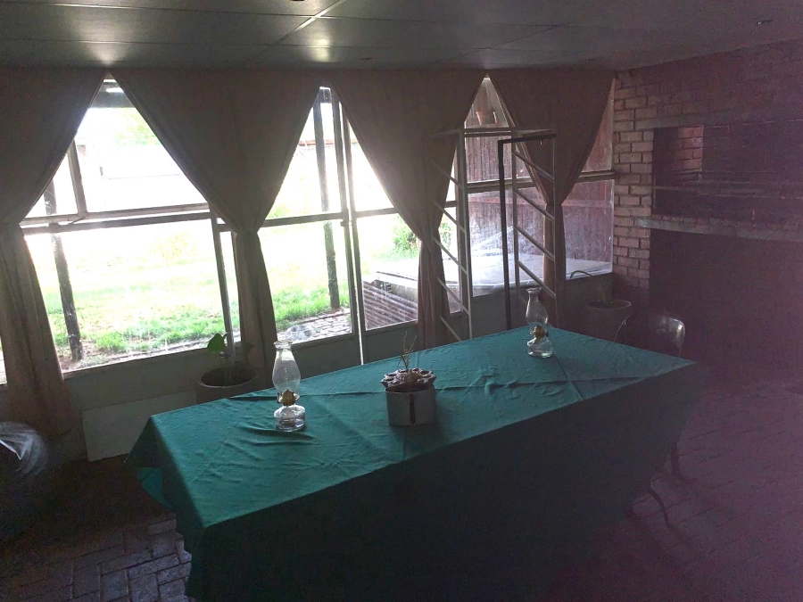 To Let 4 Bedroom Property for Rent in Wilgehof Free State